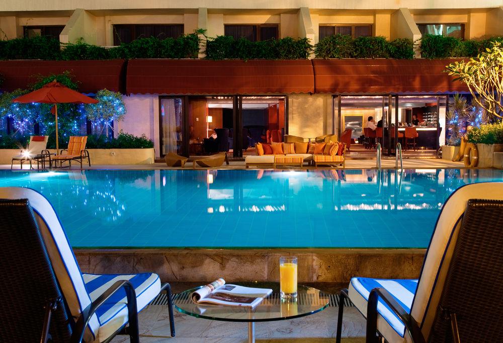 China Hotel Guangzhou - Subway Direct To Pazhou Exhibition Center, Free Shuttle During Canton Fair & Exhibitor Registration Counter מראה חיצוני תמונה The pool at the Taj Bengal